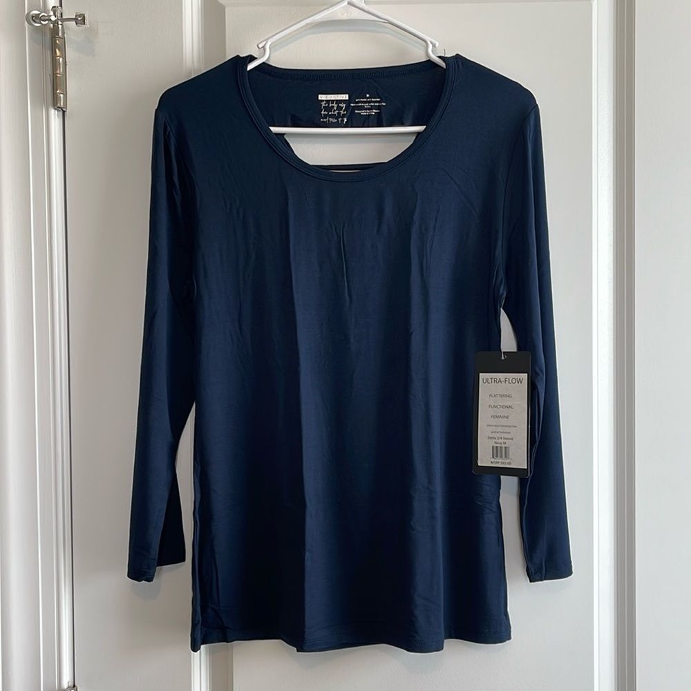 Vie Active Stella 3/4 Sleeve Top | NWT | Size Medium